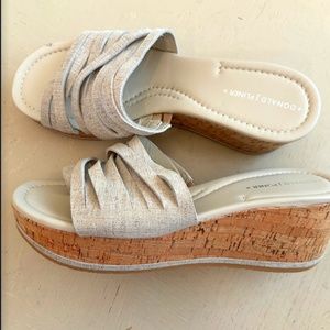 NWT Donald Pliner Leather Sandals Size 8.5